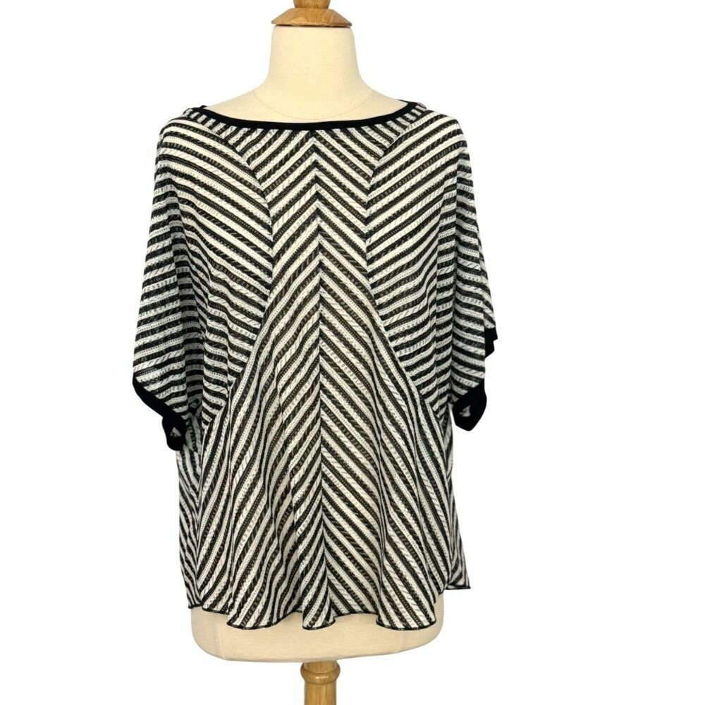 Ozai N Ku Black White Striped Top Lightweight Sheer Boxy Viscose Relaxed Size S